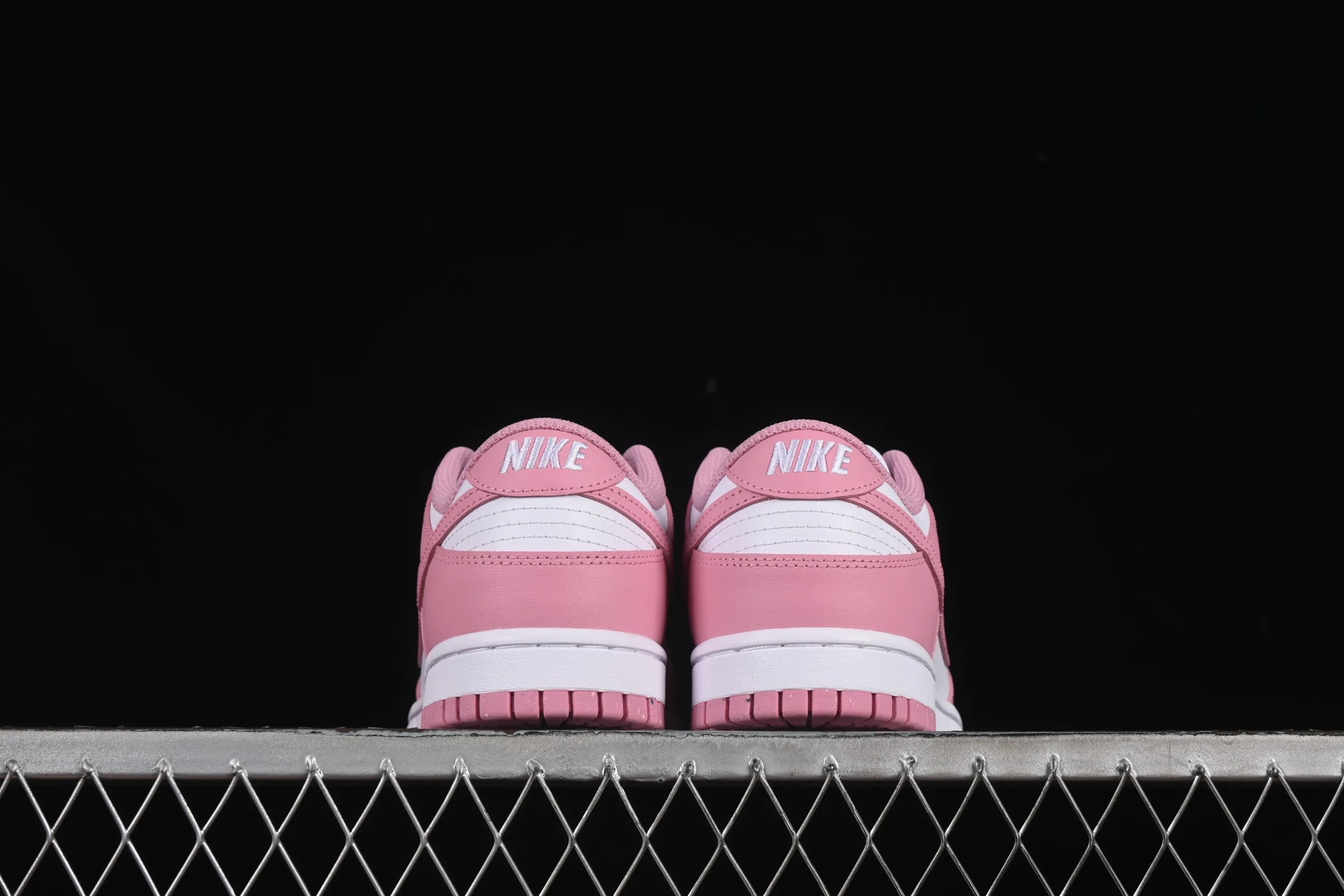 All categories Nk SB Dunk series Nk SB Dunk Low low-top sneakers Nike Dunk Low white pink low-top casual sneakers DD1873-112